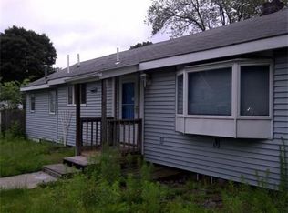 1 Lake Dr, Littleton, MA 01460