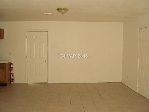 4th image of 609 W Monroe Ave