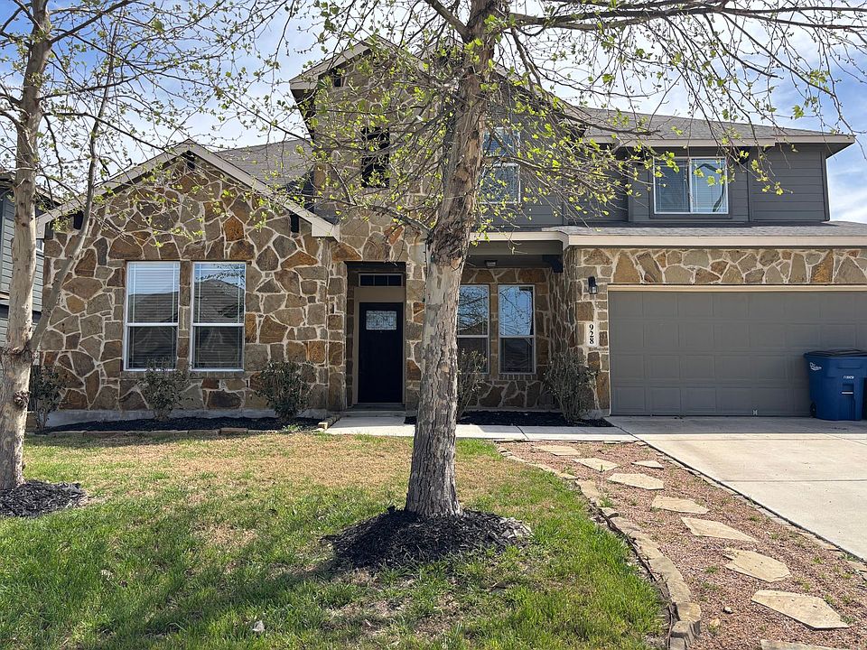 1st image of 928 Cypress Ml