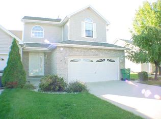 15956 Fairfield Dr, Plainfield, IL 60586