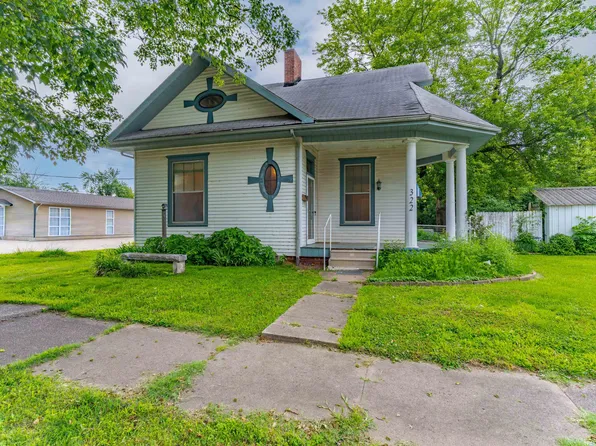322 N Adams St, Uniontown, KY 42420