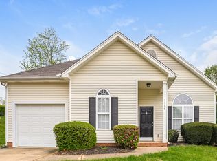 1146 Franklin Thomas Pl, Charlotte, NC 28214