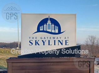 5126 NW Karen Blvd #5, Riverside, MO 64150