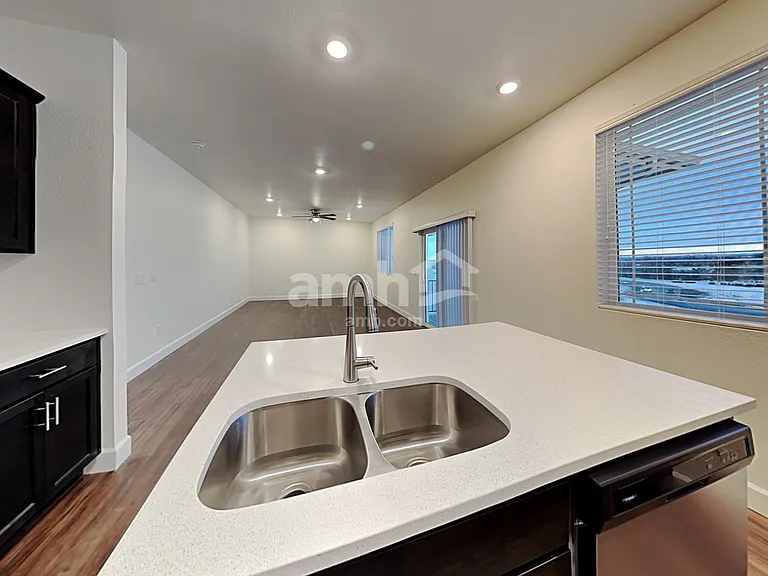 14922 W 82nd Pl — Photo 4