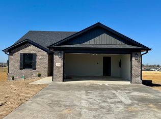 321 Whitley Ln, Berea, KY 40403