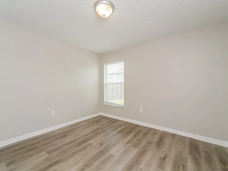 5537 Willow Bend Trl — Photo 14