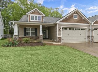 24 Highmeadow Ln, Clayton, NC 27520