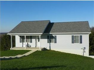 212 Marble Ter, Grindstone, PA 15442