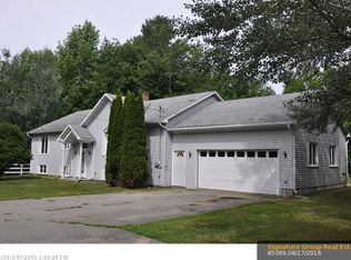 871 Mudgett Rd, Corinth, ME 04427
