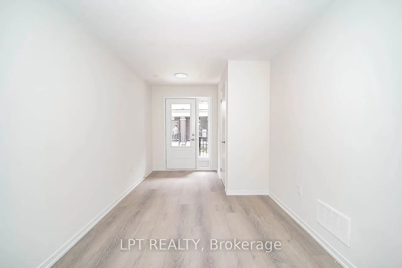 2 bed, $2,900 — Photo 4
