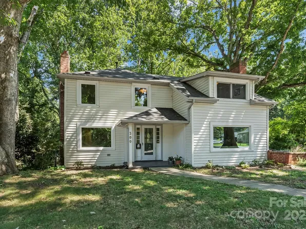 300 Patton St, Morganton, NC 28655