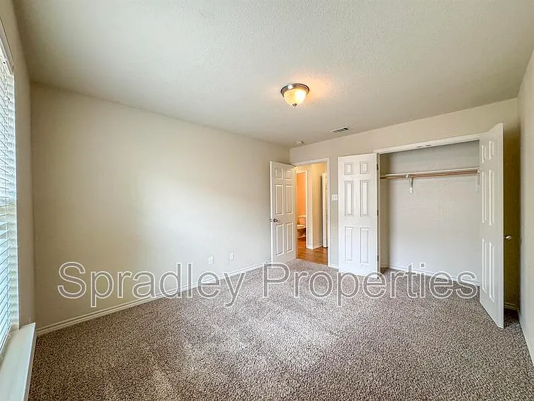 204A Andy Ln — Photo 10
