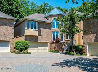 116 Sequoia Woods Ct, Holmdel, NJ 07733