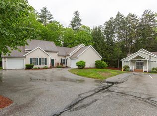 22 Gray Hawk Rd, Merrimack, NH 03054