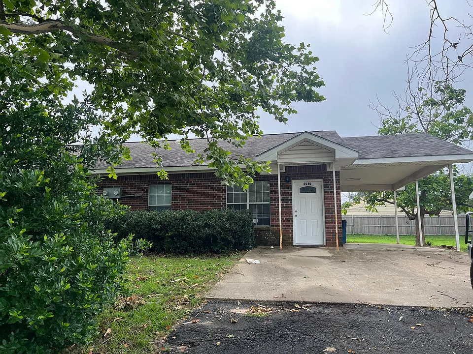 Attached carport
