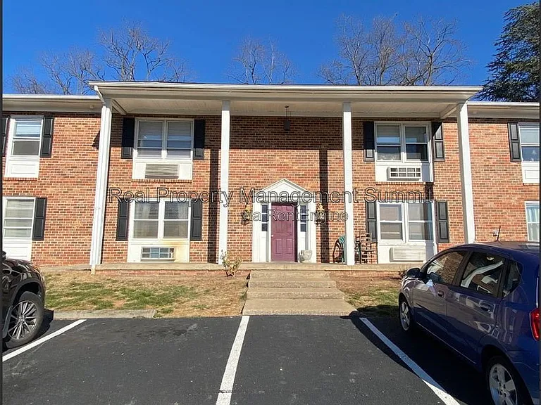 2407 Bare St. — Photo 12