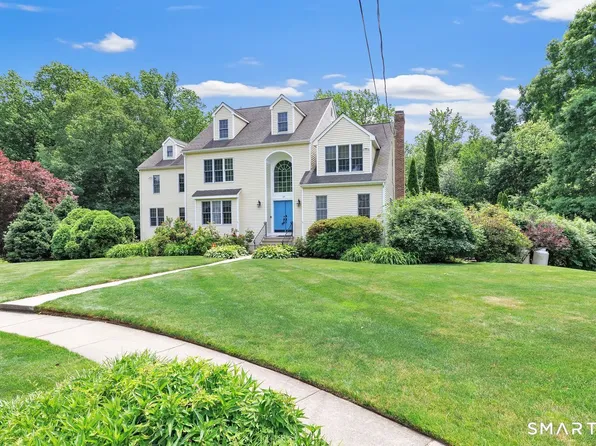 65 Arrowwood Place, Stratford, CT 06614