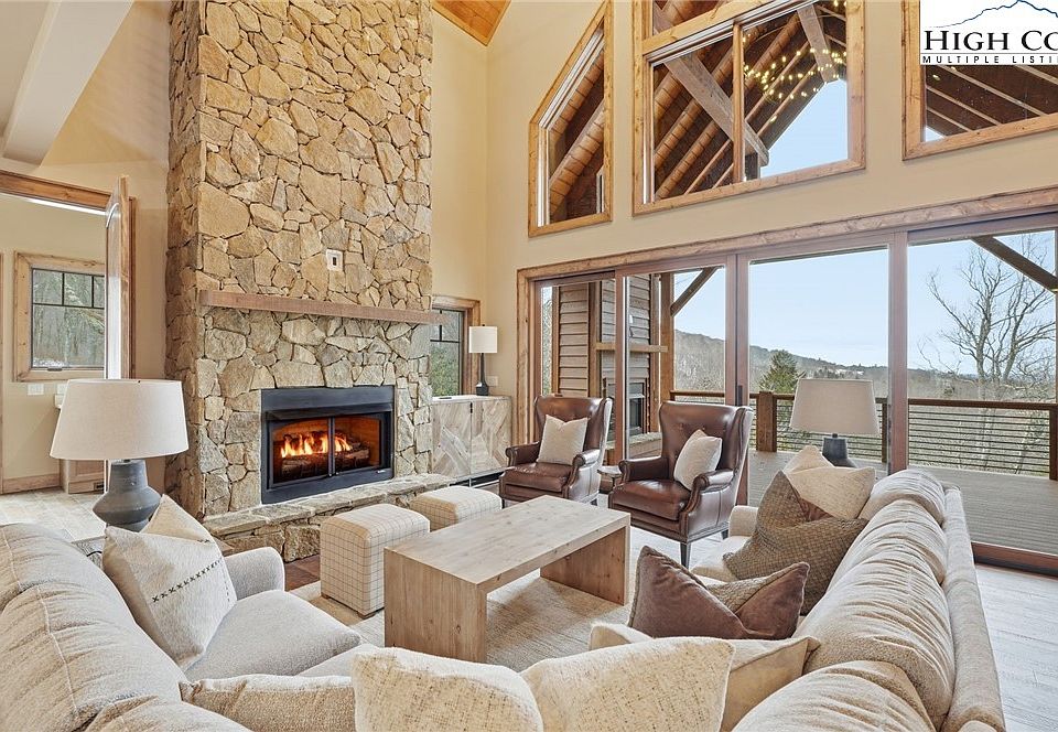 1st image of 761 Foxfire Drive