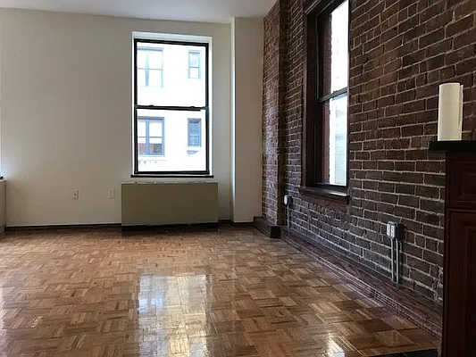 Rented by Urban Real Estate Inc | media 31