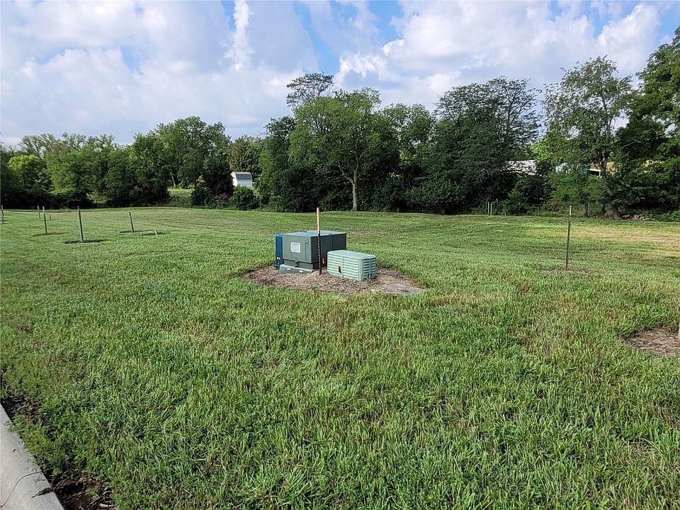 2nd image of 3502 Sokol Ln SW
