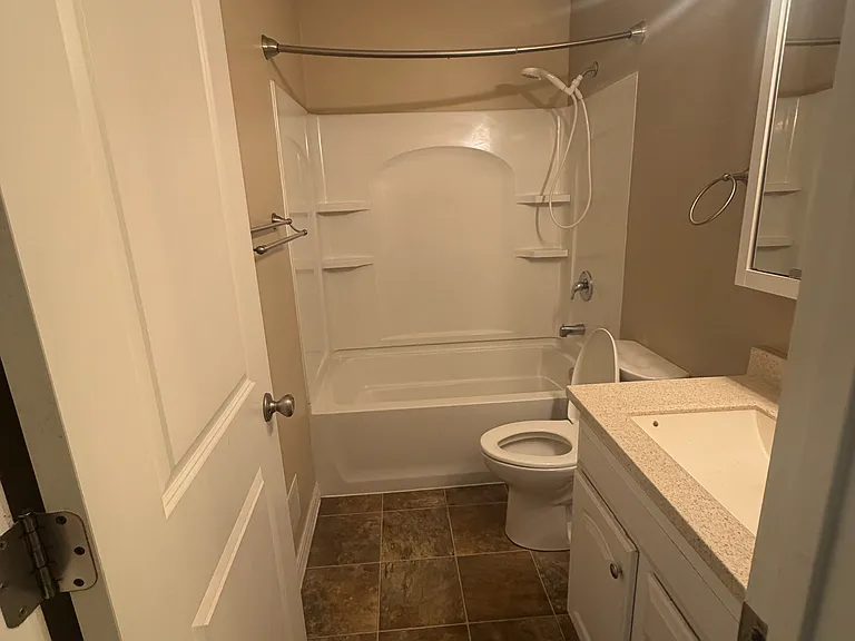 1736 S Park Ave #1 — Photo 7