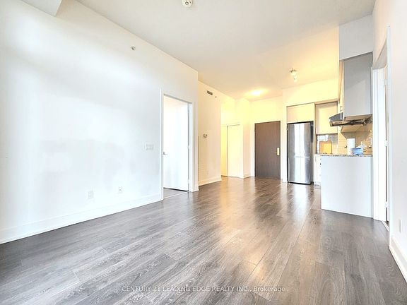 5th image of 278 Buchanan Dr #809E