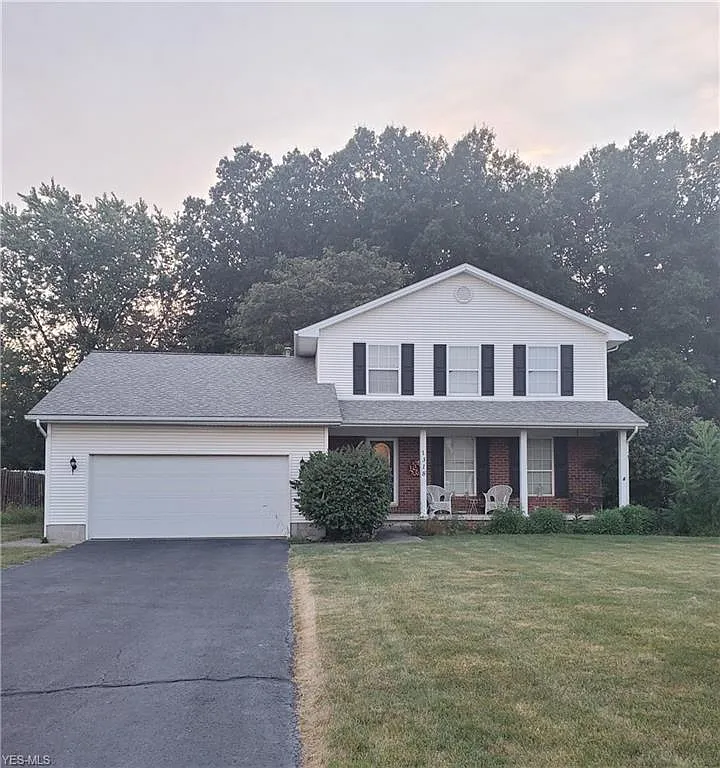 1318 Raspberry Ln photo 1