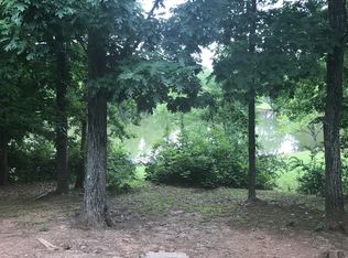 17 Lakepoint Ct, Greensboro, NC 27406