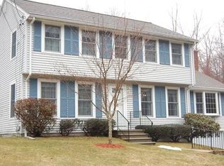 129 Pinecrest Rd, Holliston, MA 01746