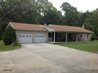 1270 Egolf Rd, Bedford, PA 15522