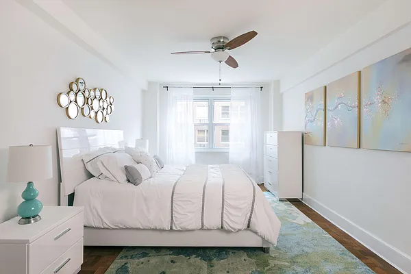 Sold by Compass | media 3