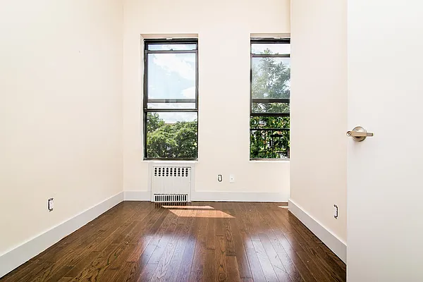 Rented by Nooklyn NYC LLC | media 78