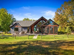 932 Sussex Ct, Nekoosa, WI 54457