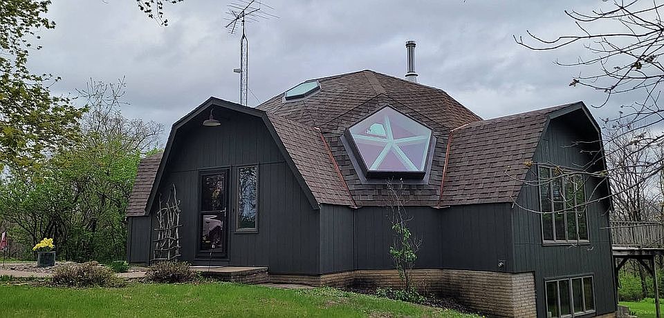1st image of 2530 285th St