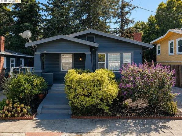 3221 Delaware St, Oakland, CA 94602