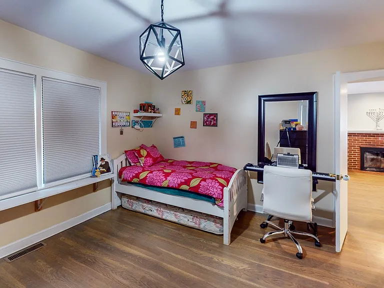 1768 Ella T Grasso Blvd — Photo 15
