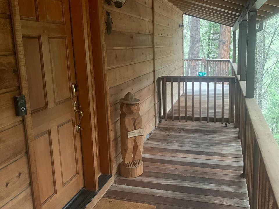 1st image of 235 Canyon View Dr