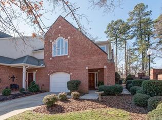 6025 Sharon Rd, Charlotte, NC 28210