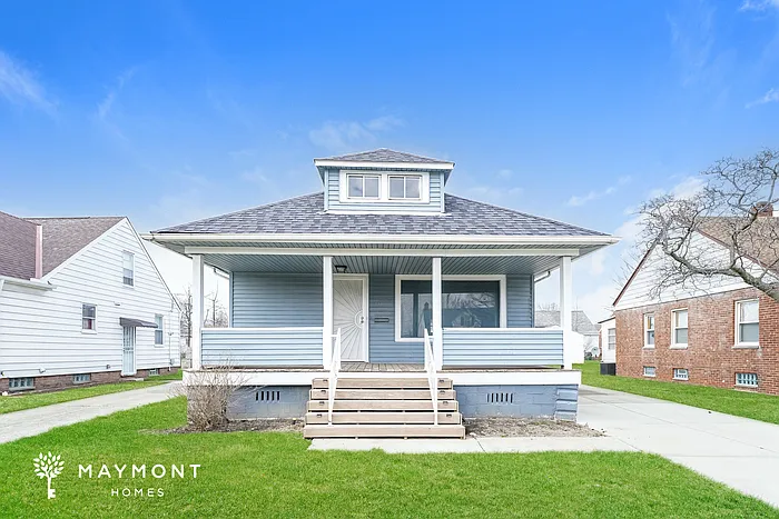21271 Nicholas Ave photo 1