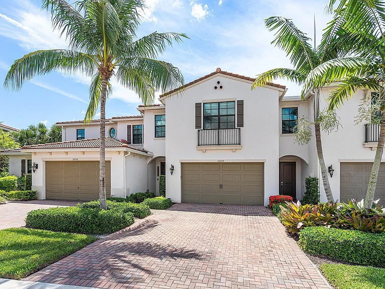 10210 Akenside Dr — Photo 1