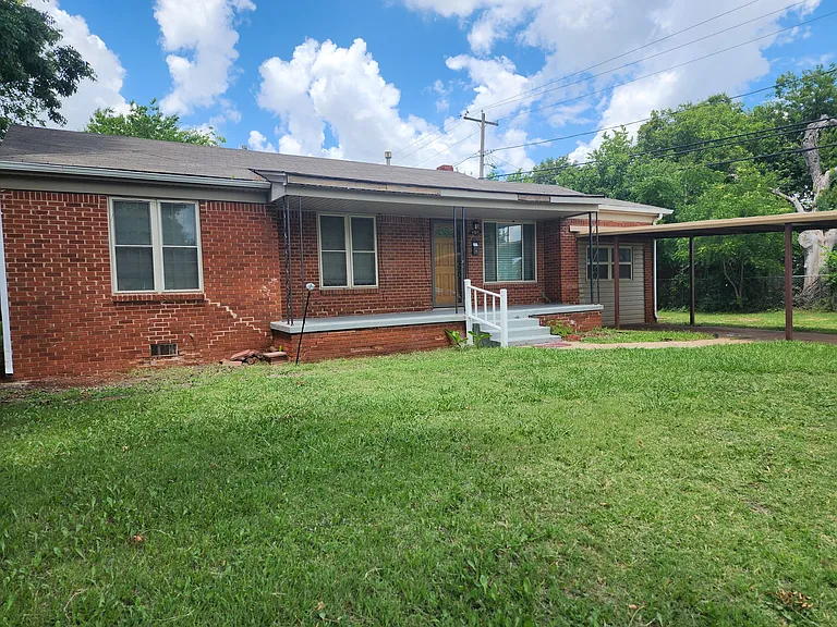 4213 N Lottie Ave — Photo 1