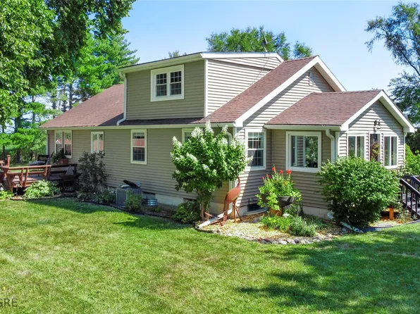 5219 Lisbon St, Prole, IA 50229