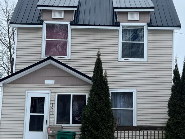 1013 Court St, Sault Sainte Marie, MI 49783