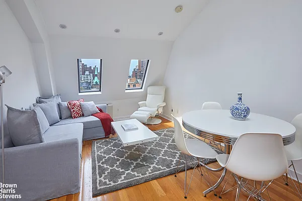 Rented by Brown Harris Stevens | media 16