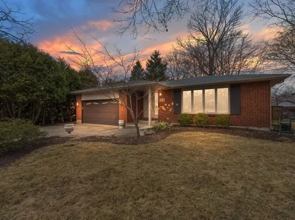 912 Varsity Cres, Sarnia, ON N7S 4W2
