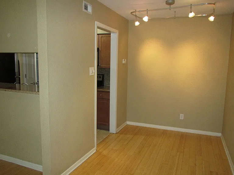 3204 Menchaca Rd #702 — Photo 5