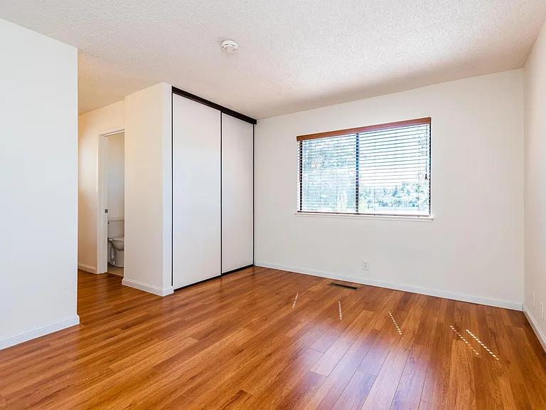 5362 Studebaker Cir — Photo 9