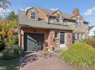 13 Chesney Ln, Erdenheim, PA 19038