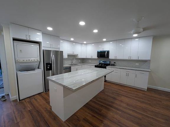 Completely renovated Kitchen