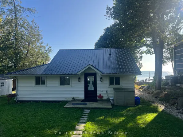 121 Kiowana Beach Rd, Meaford, ON N4L 1W5
